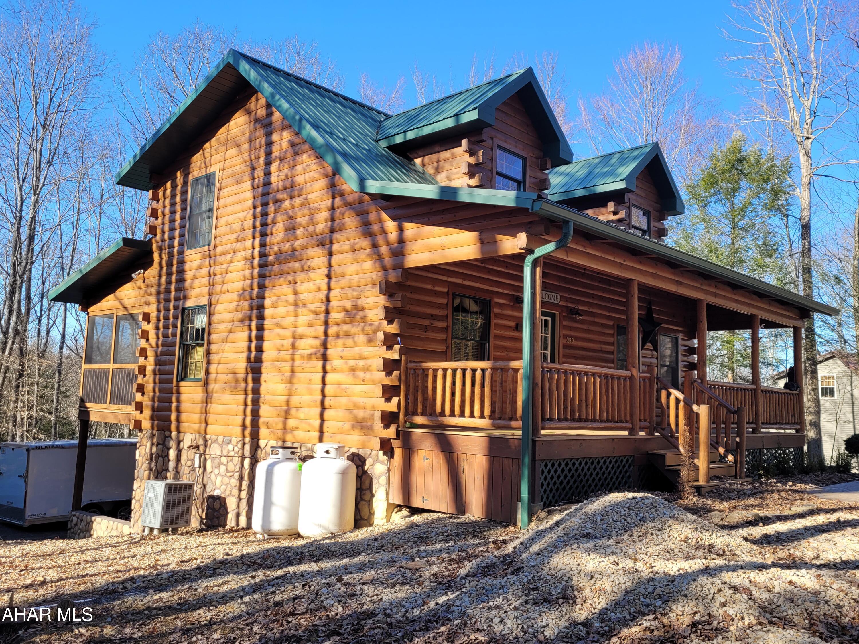 Glendale Yearound - Residential