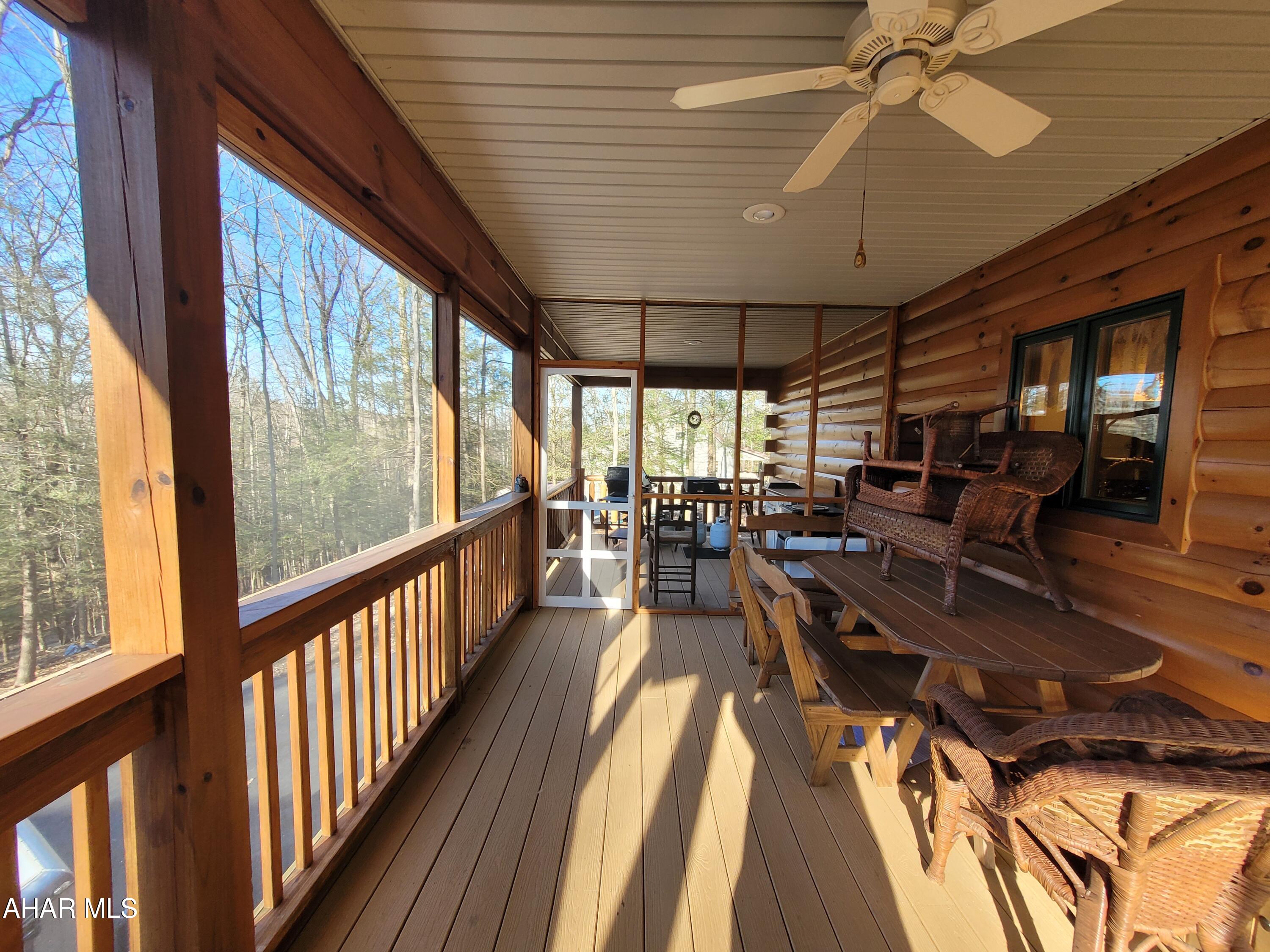 Glendale Yearound - Residential