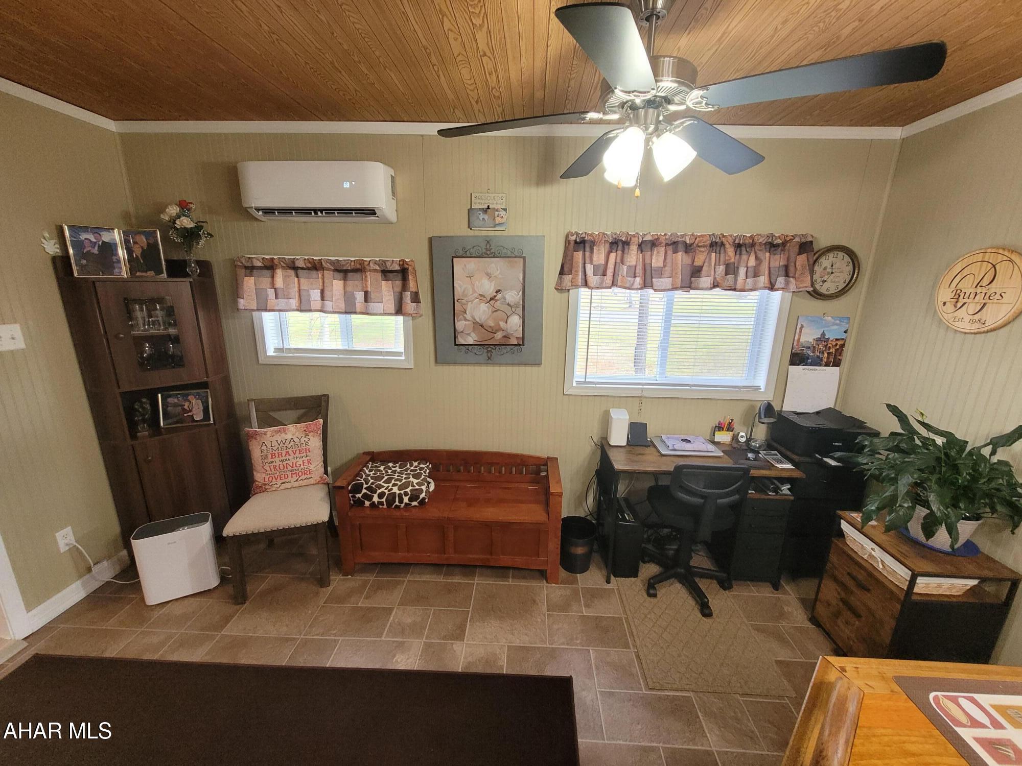 Glendale Yearound - Residential