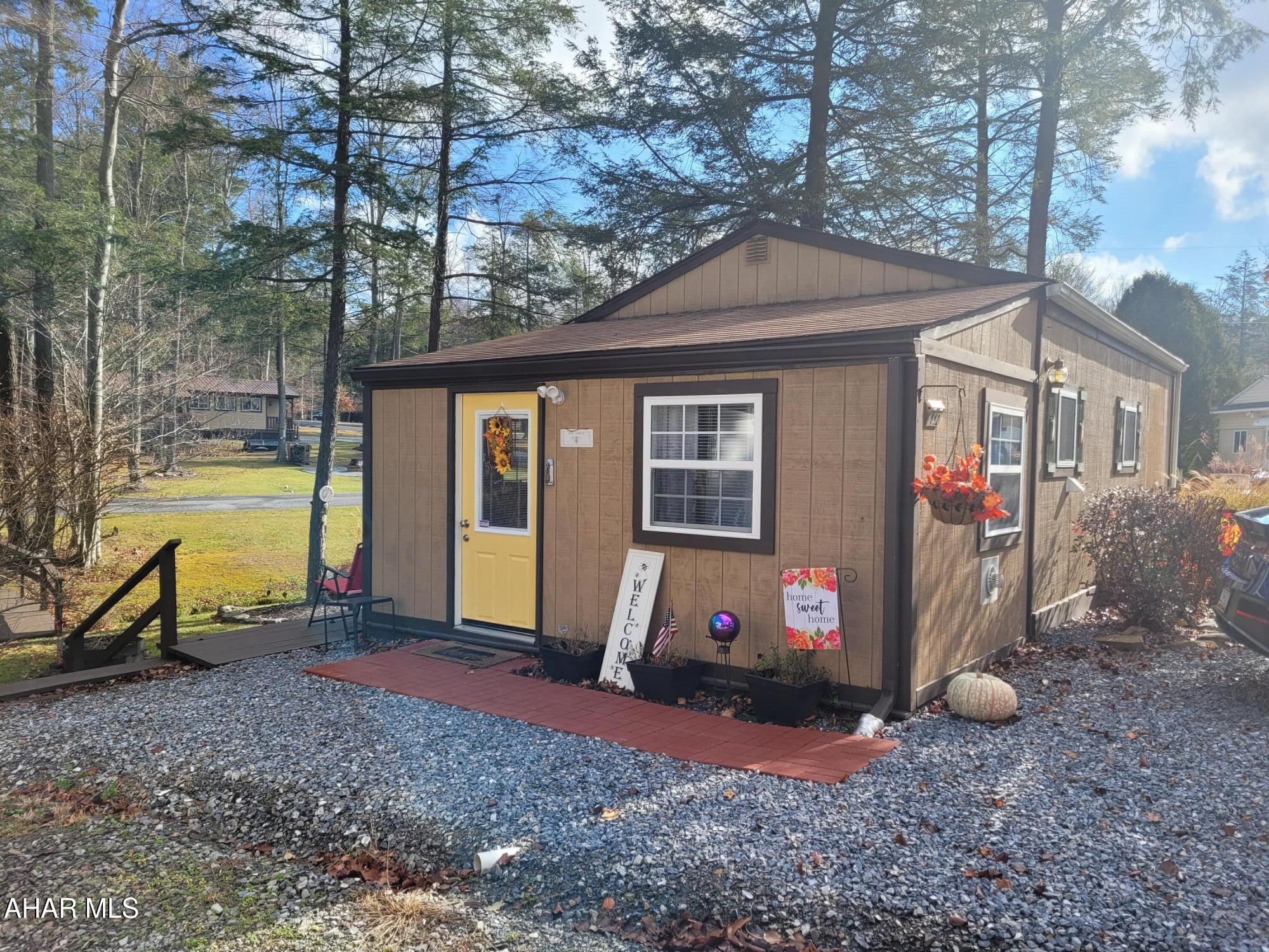 Glendale Yearound - Residential