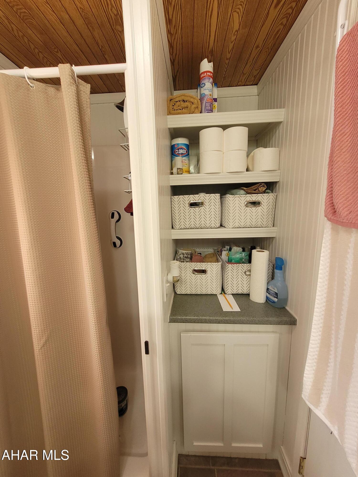 Glendale Yearound - Residential