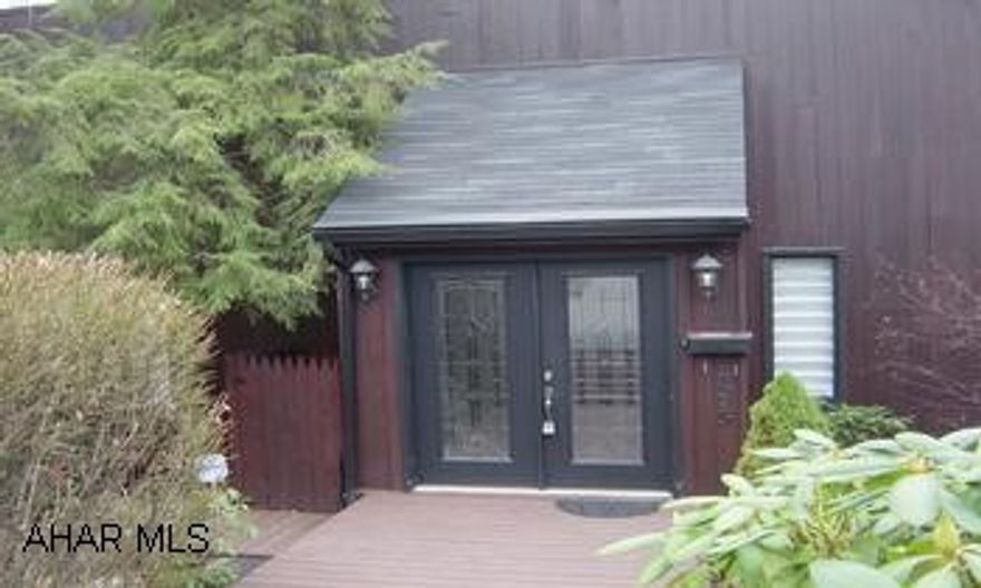 Sunken Living Room W / Fireplace & Sliding Doors To Deck.  Call Listing Agent For Addendums Before Writing An Offer. Sunken Living Room W / Fireplace & Sliding Doors To Deck.  Call Listing Agent For Addendums Before Writing An Offer.