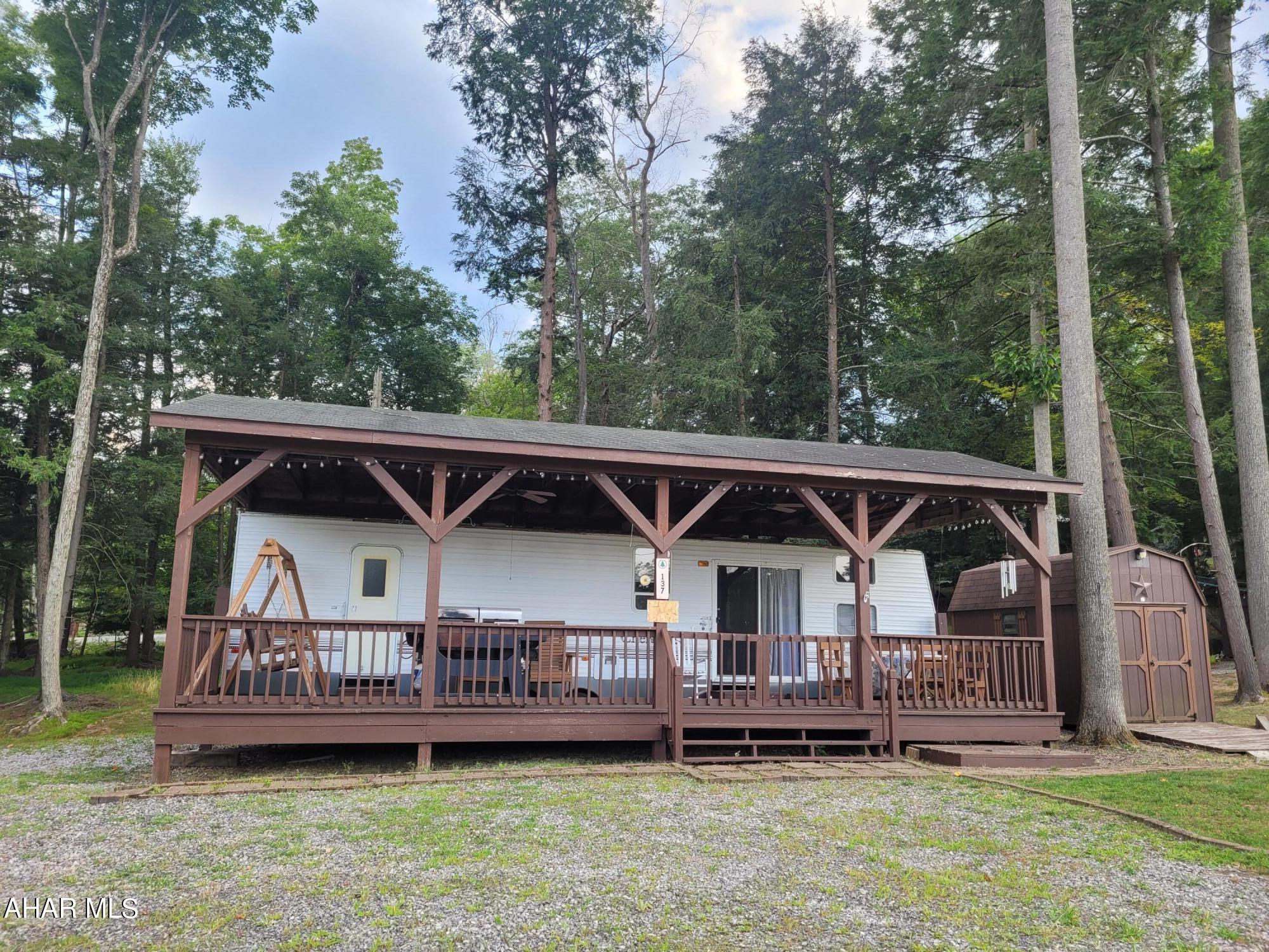 Glendale Yearound - Residential