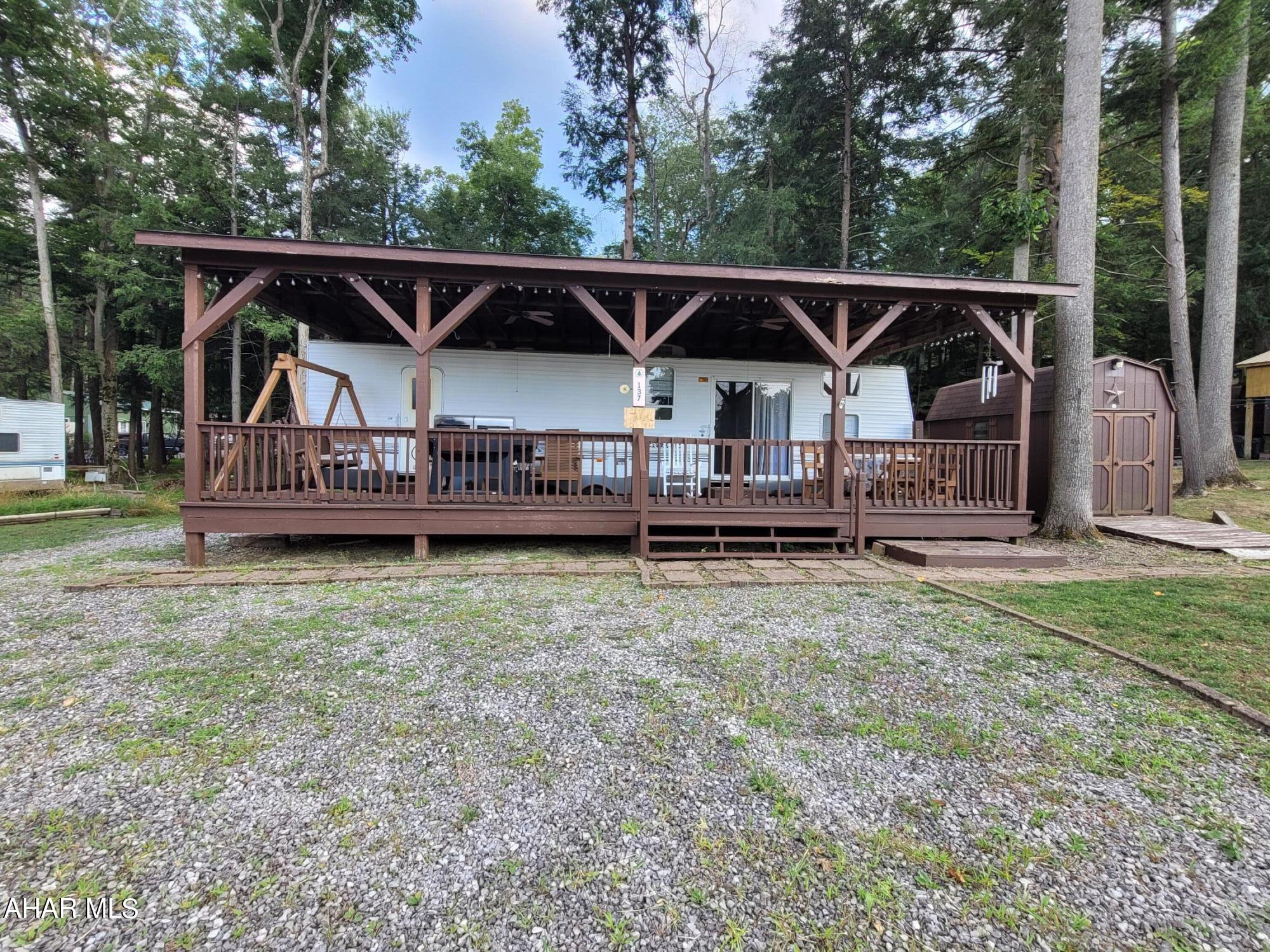 Glendale Yearound - Residential