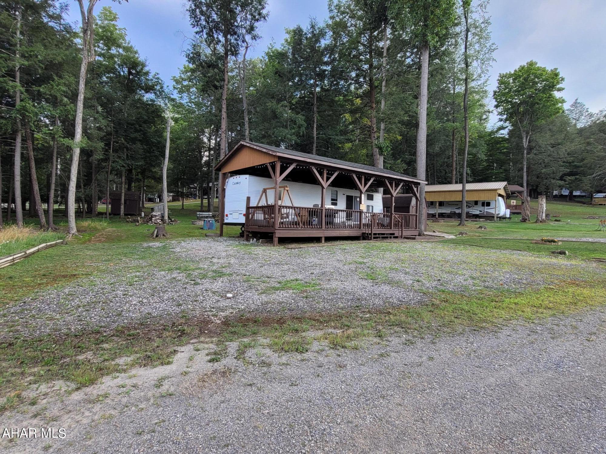 Glendale Yearound - Residential