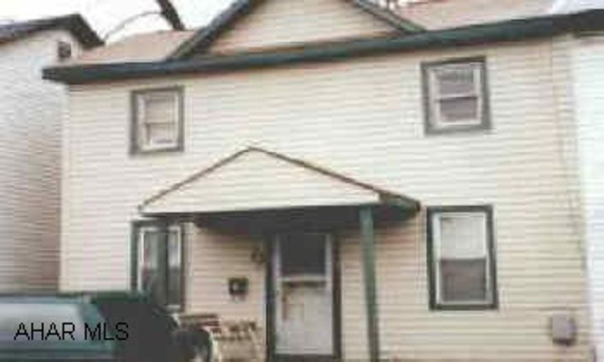 Good investment property - commission is a flat $2500 fee regular split for co-broker - needs floor covering $500.00 bonus to selling agent Good investment property - commission is a flat $2500 fee regular split for co-broker - needs floor covering $500.00 bonus to selling agent  Electric system - breaker