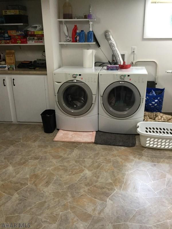 Maple Hollow - Residential