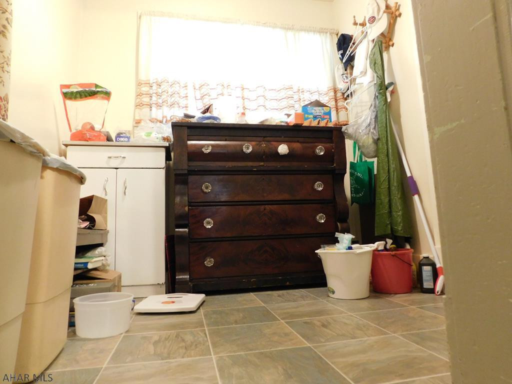 Llyswen - Residential