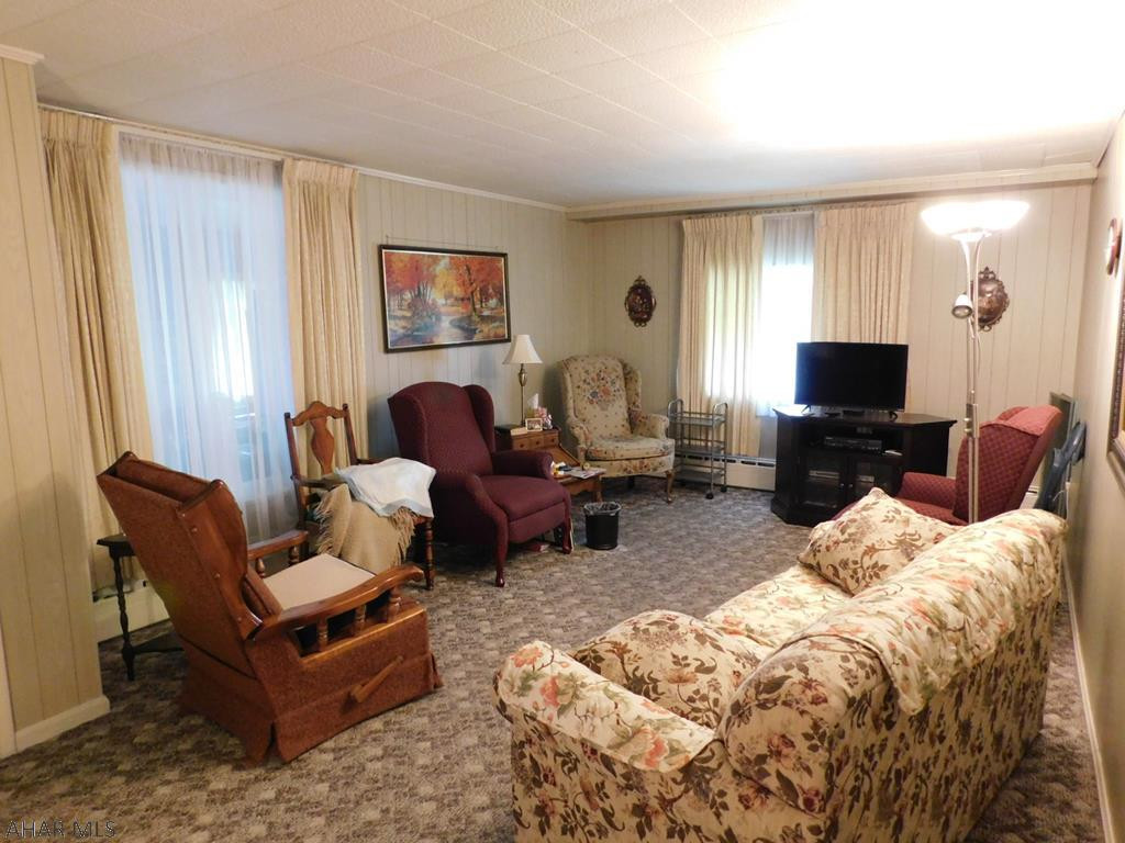 Llyswen - Residential