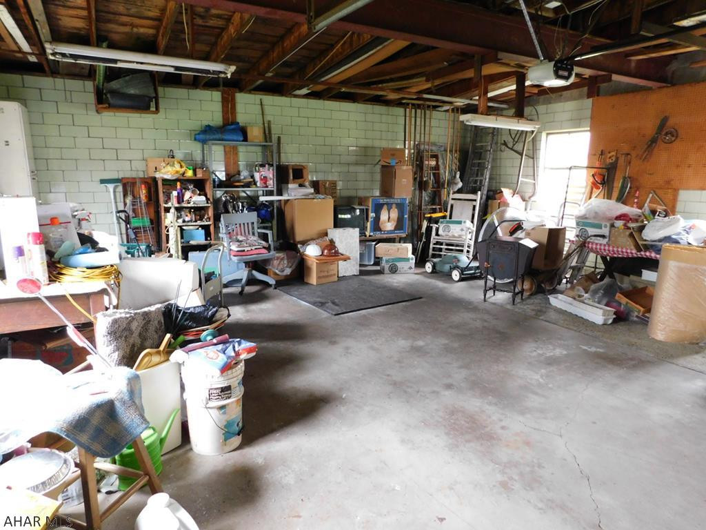 Llyswen - Residential