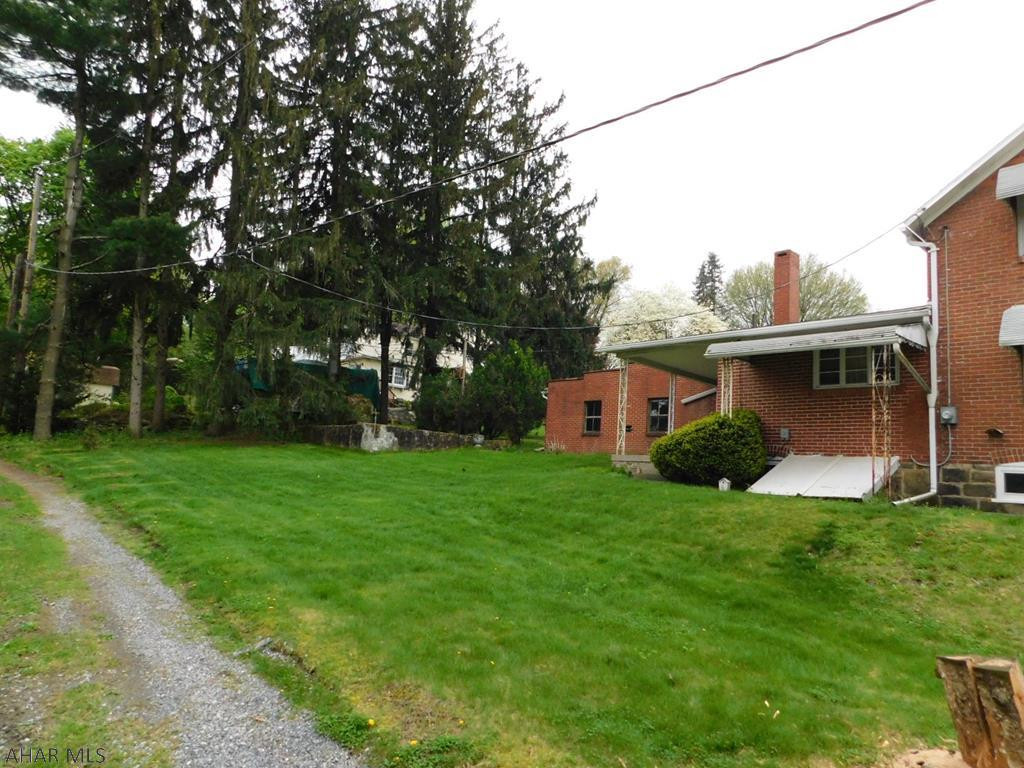 Llyswen - Residential