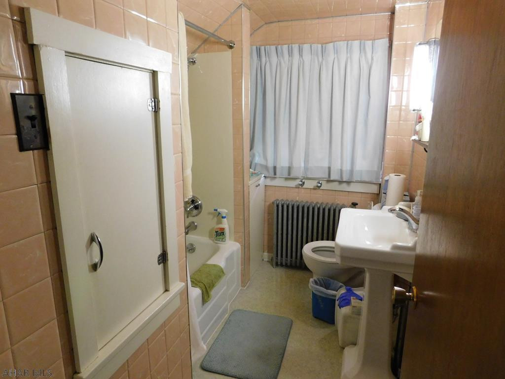 Llyswen - Residential