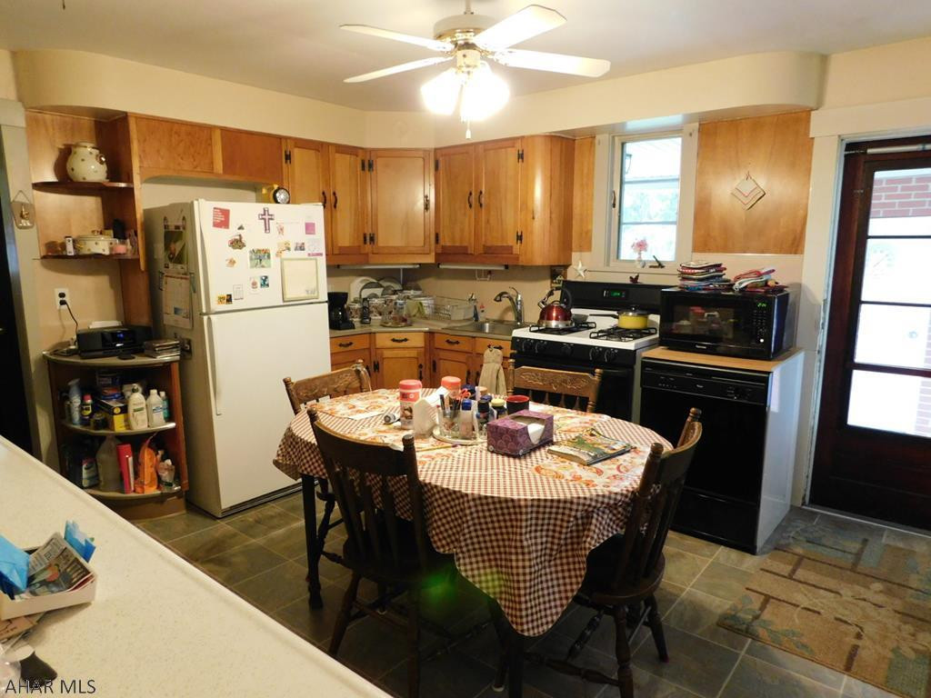 Llyswen - Residential