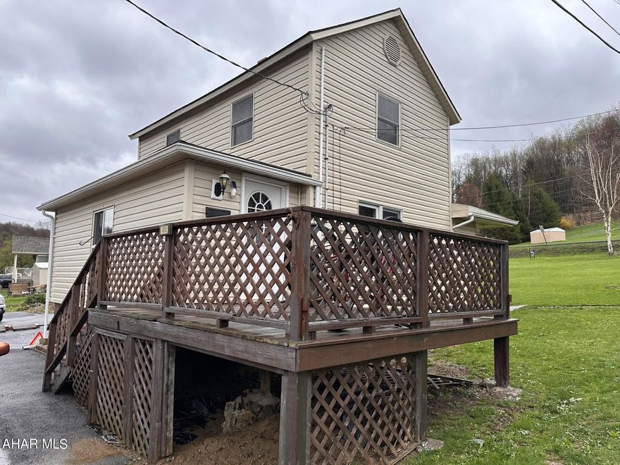 Northern Cambria - 2 Story vinyl 2 BR, 1 1/2 Bath home with 2 Car detached Garage. Currently using space heaters, will need a system. New roof on garage & some new plumbing.