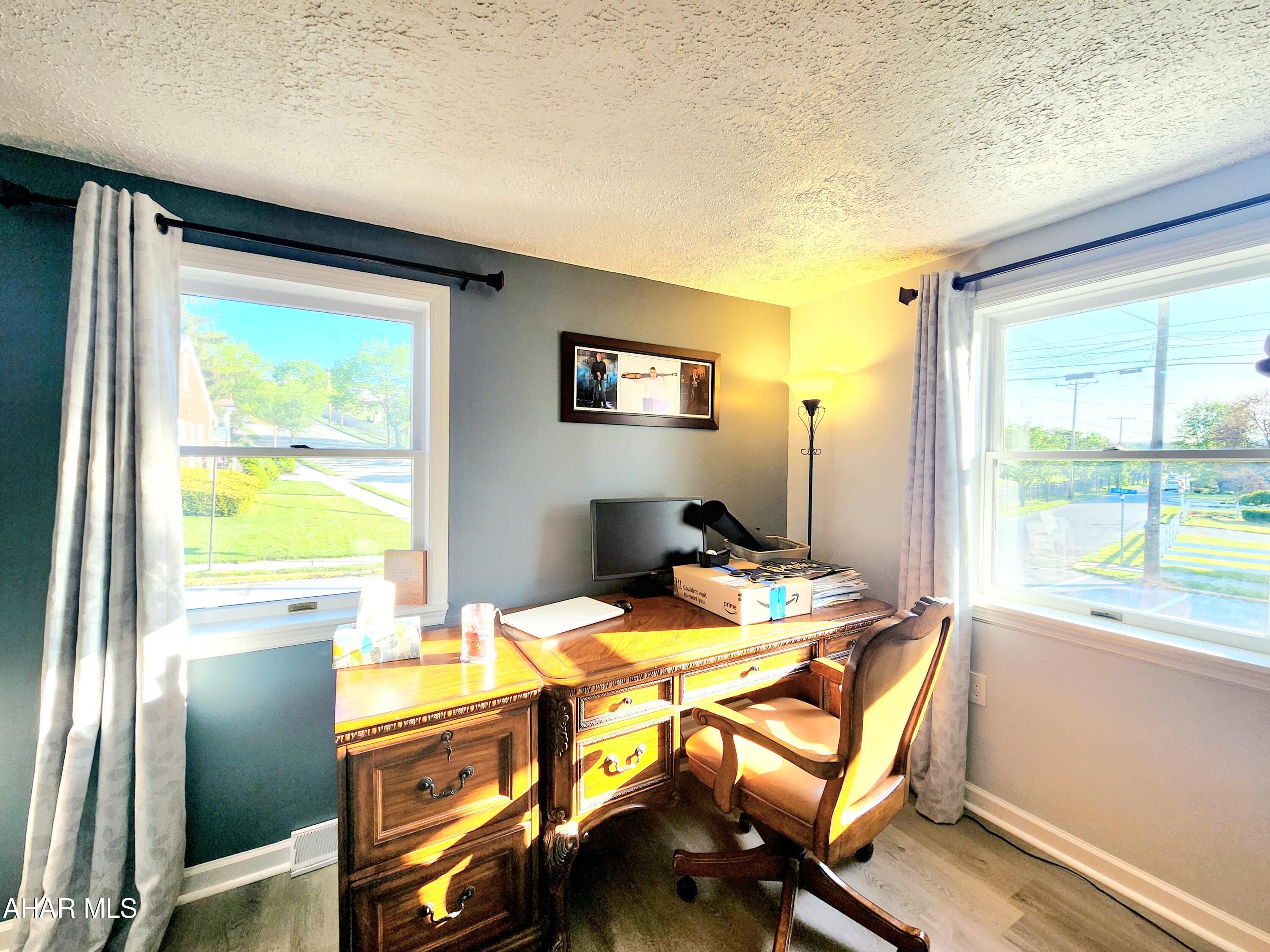 Hollidaysburg - Residential