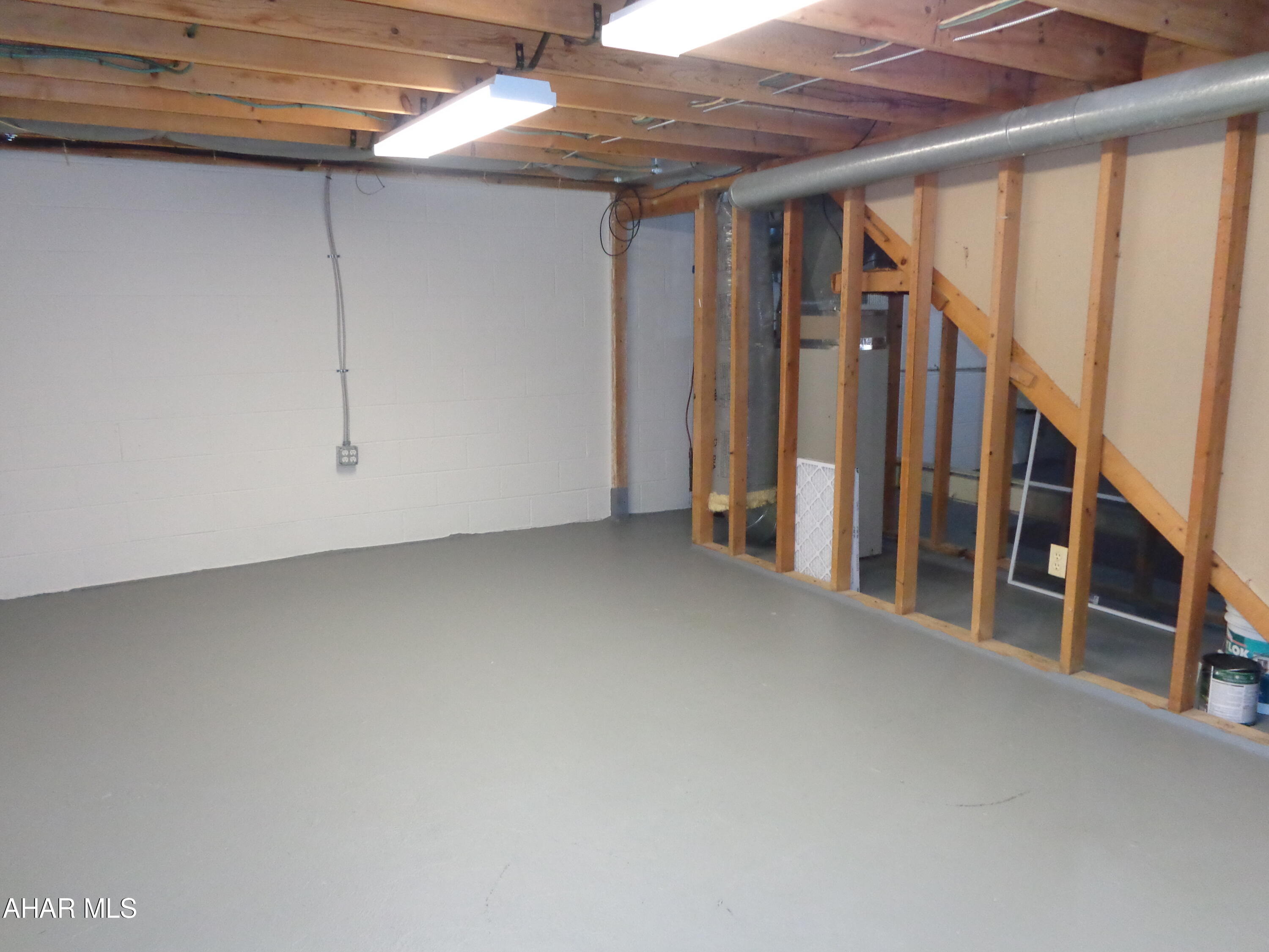 Maple Hollow - Residential