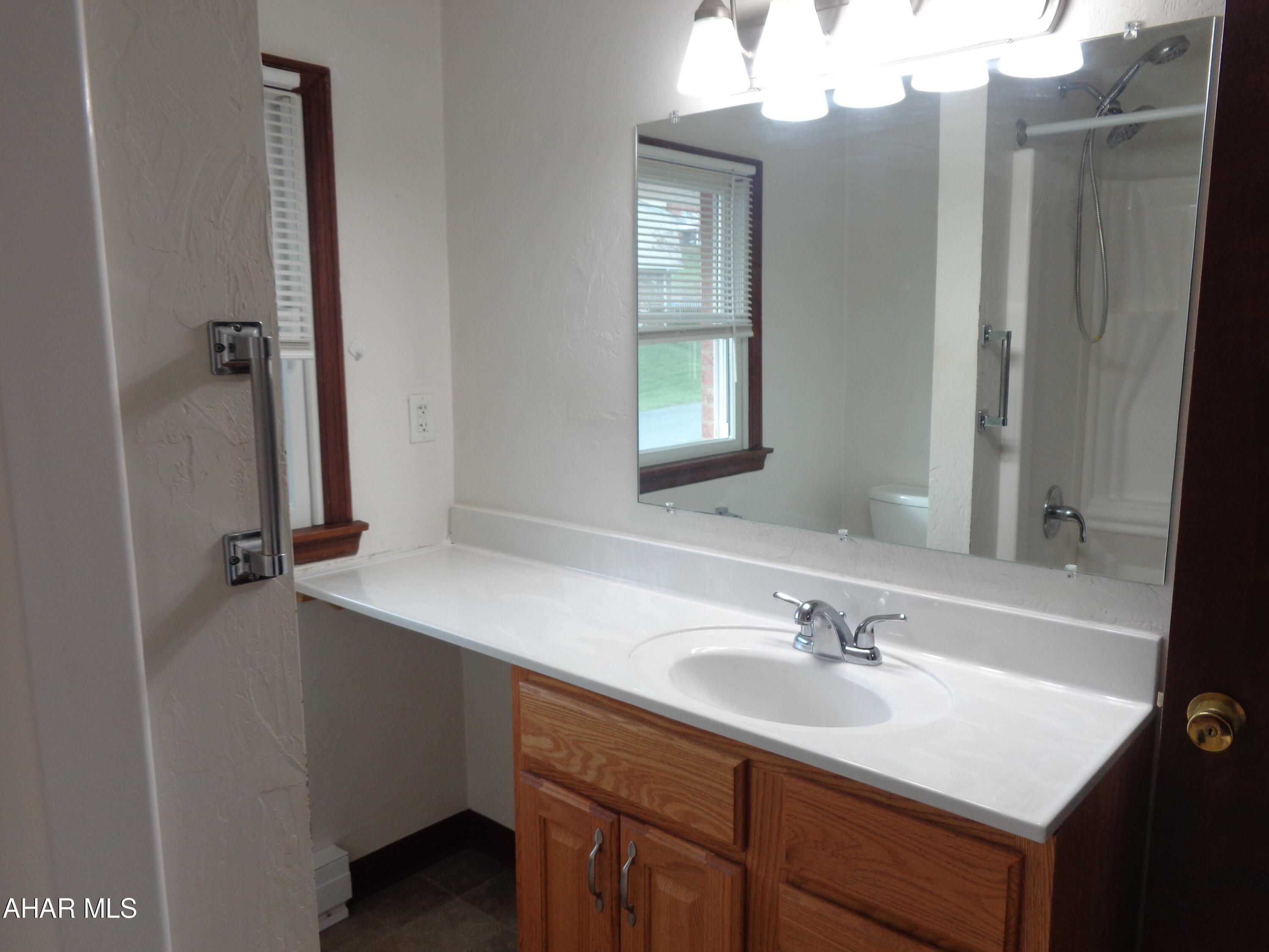 Maple Hollow - Residential