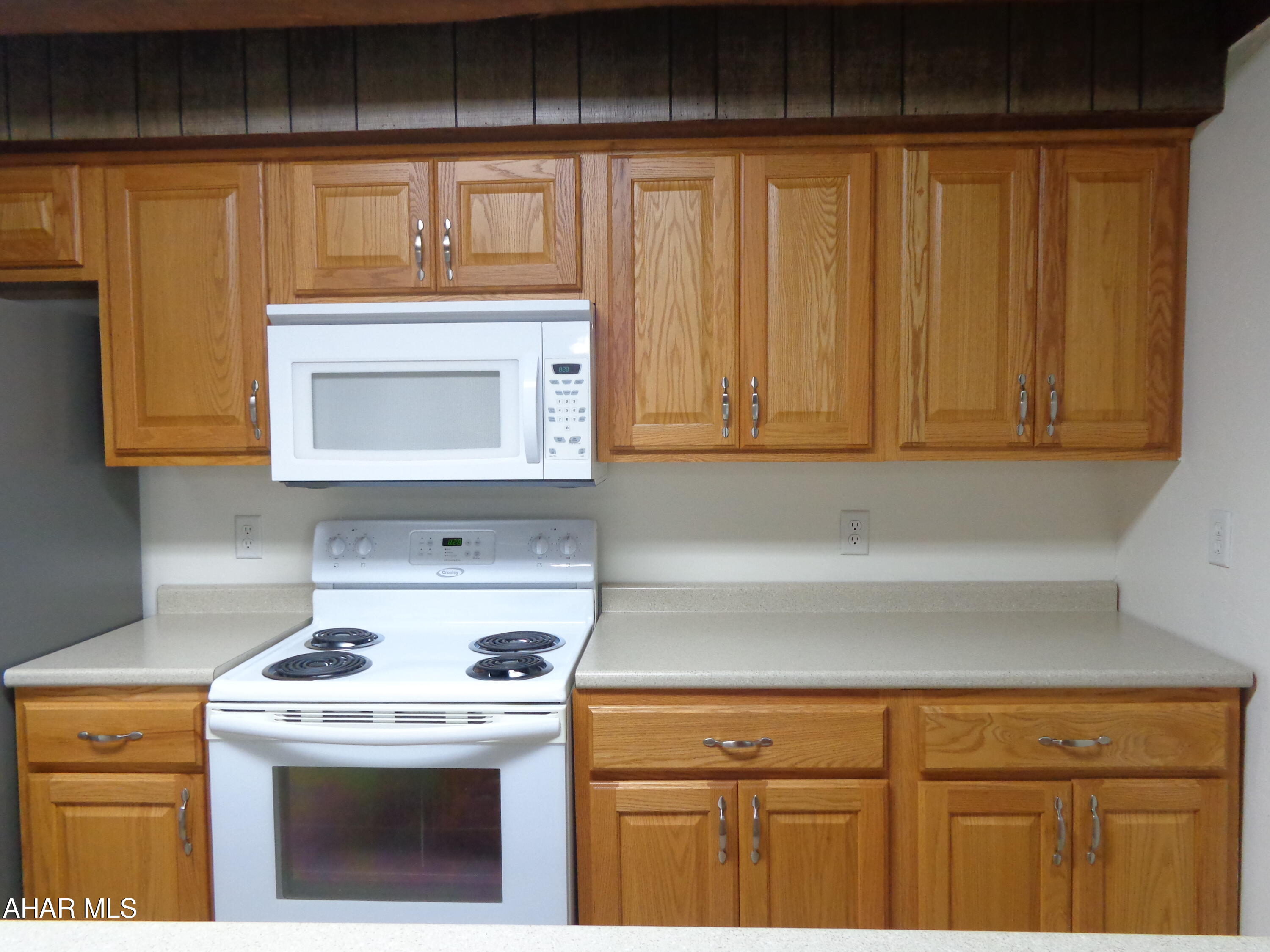 Maple Hollow - Residential