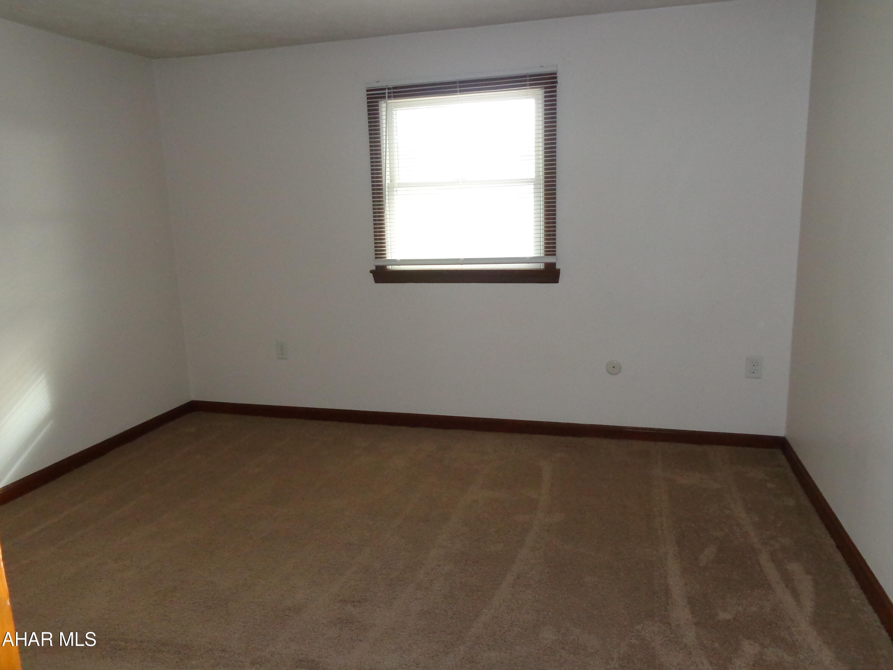 Maple Hollow - Residential