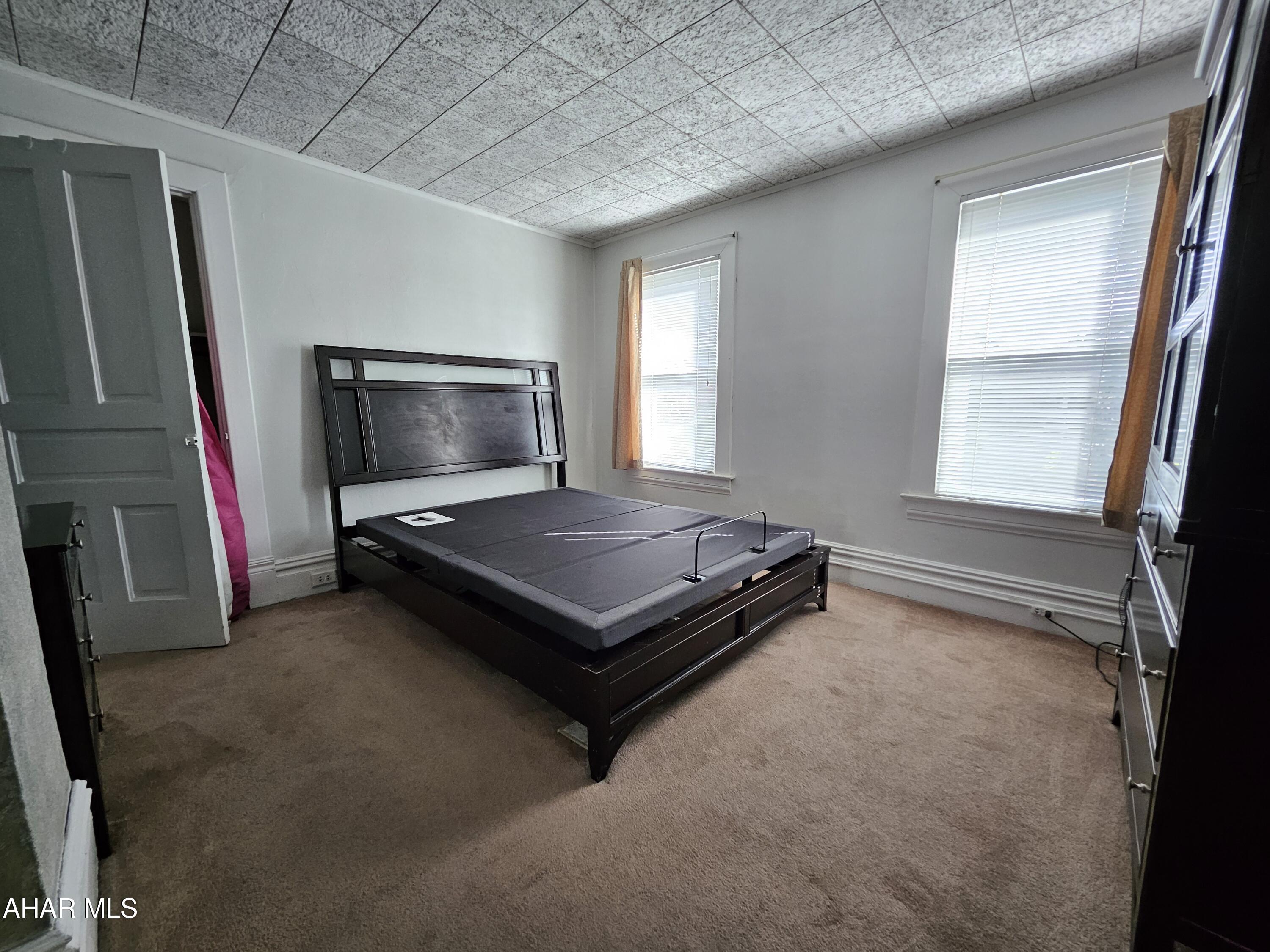 Llyswen - Residential