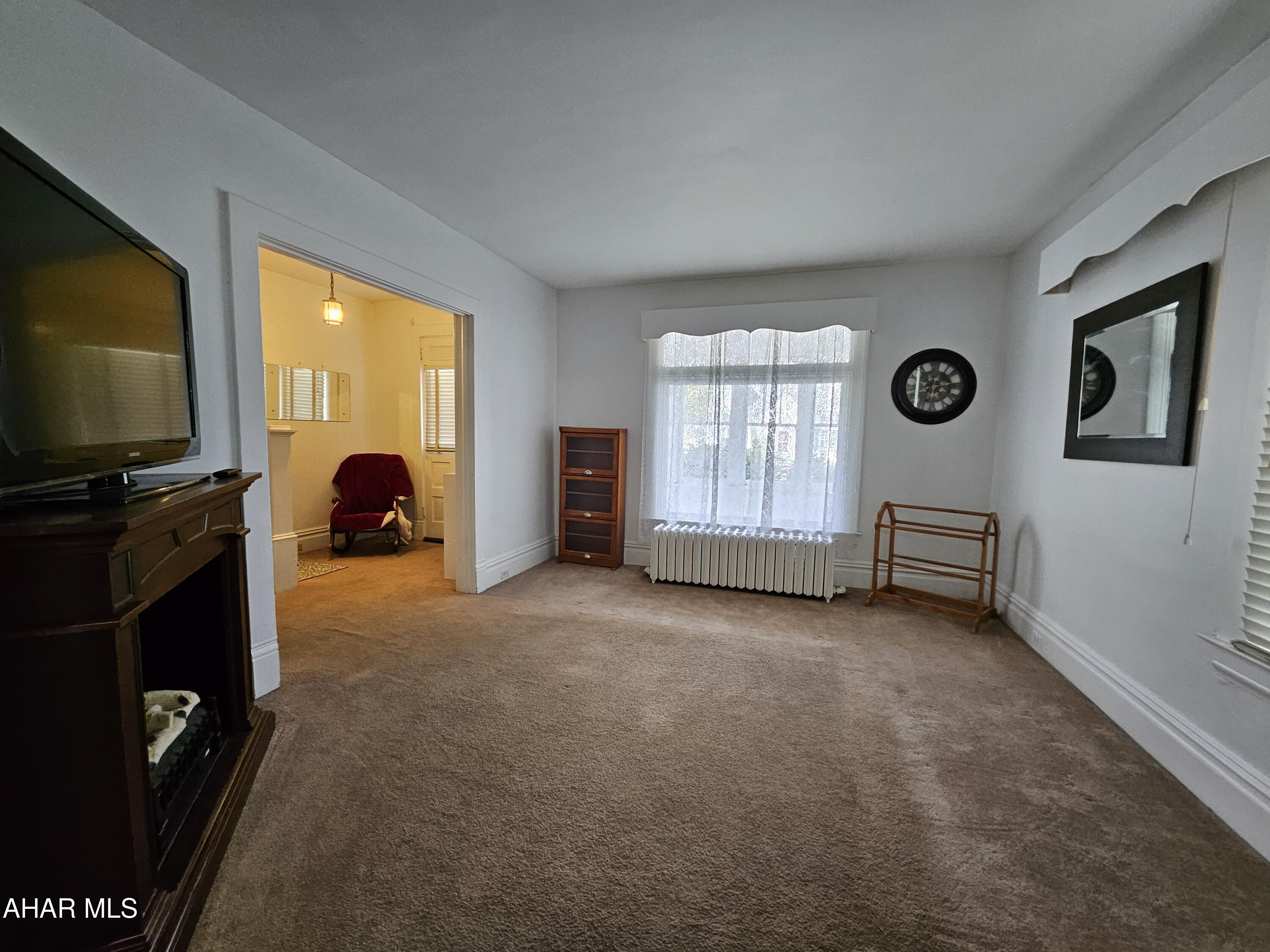 Llyswen - Residential