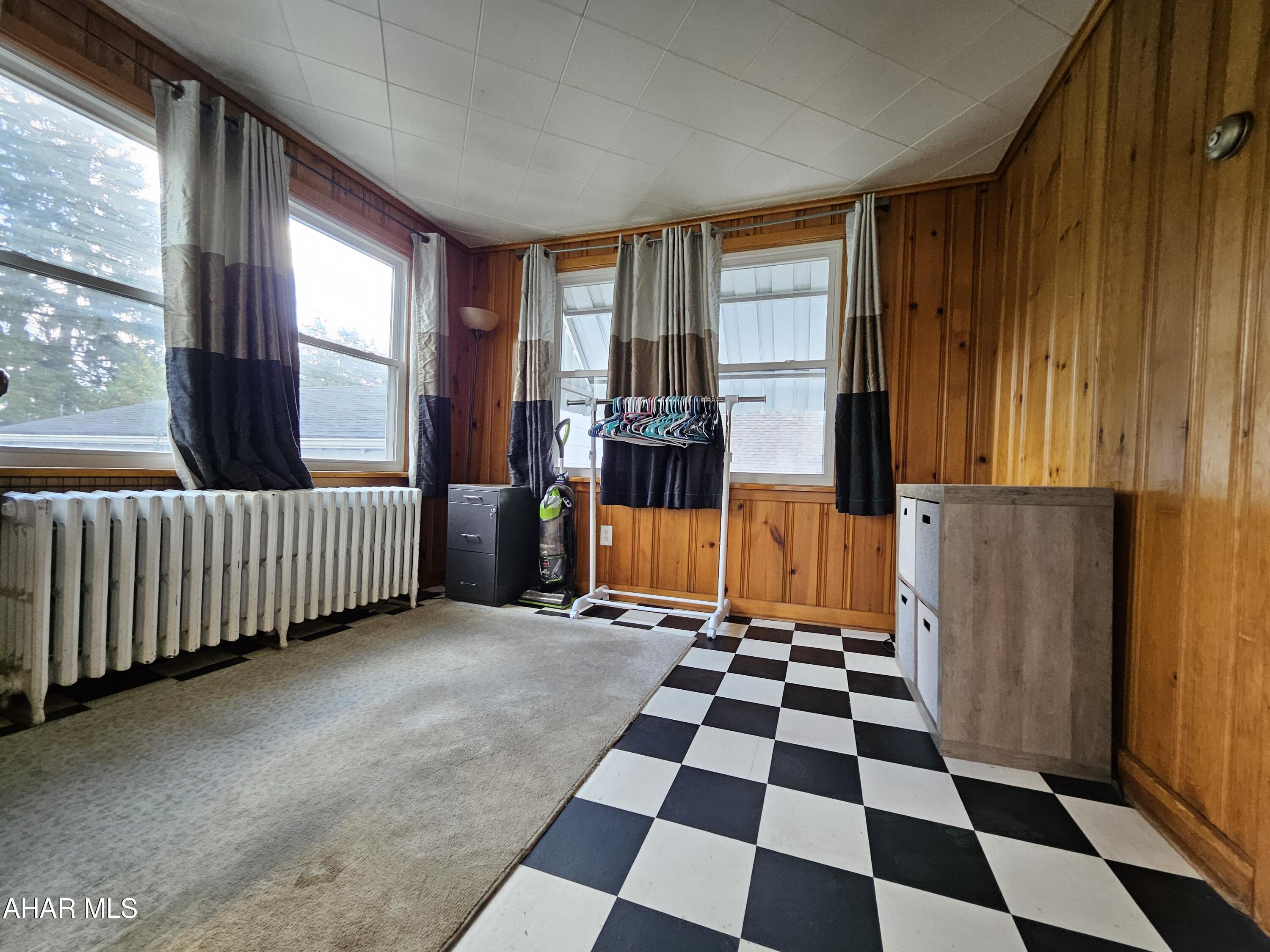 Llyswen - Residential