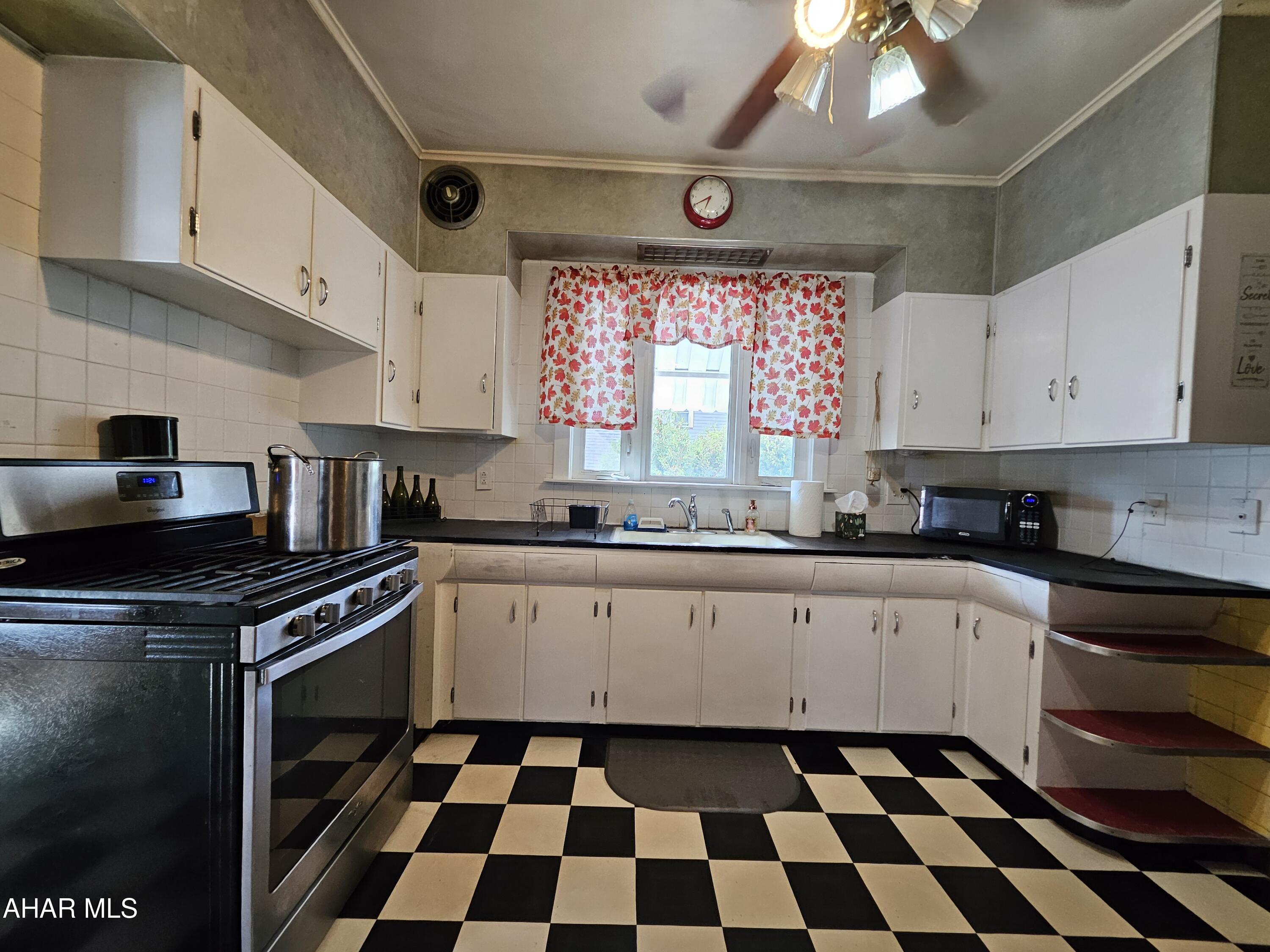 Llyswen - Residential