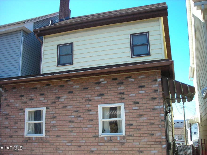 Welcome to this real find located in the city on 1st Ave. Great starter home with finished attic (could be 3rd bedroom). No heat or central air in attic area. This would be a captive bedroom.