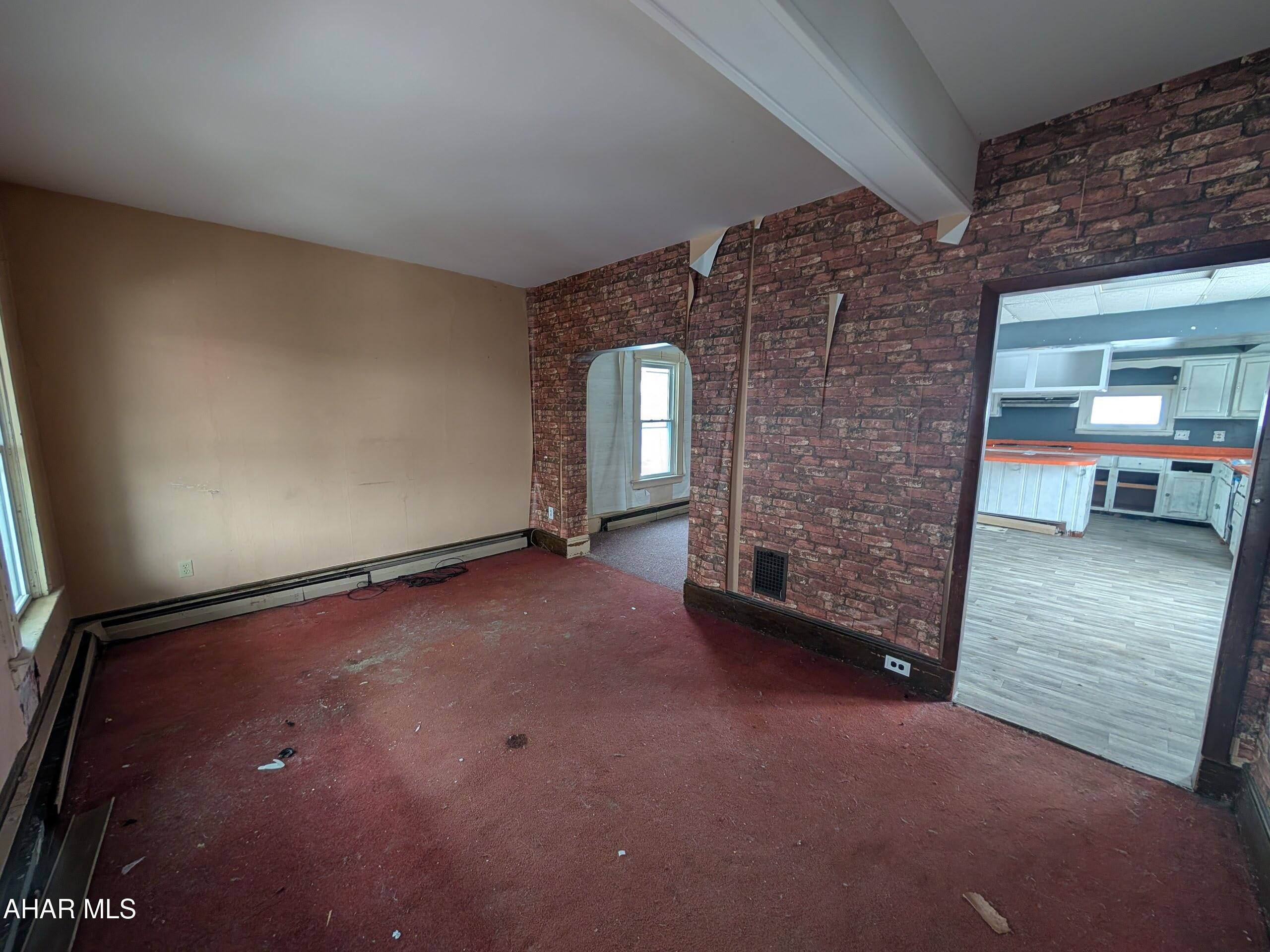 Juniata - Residential