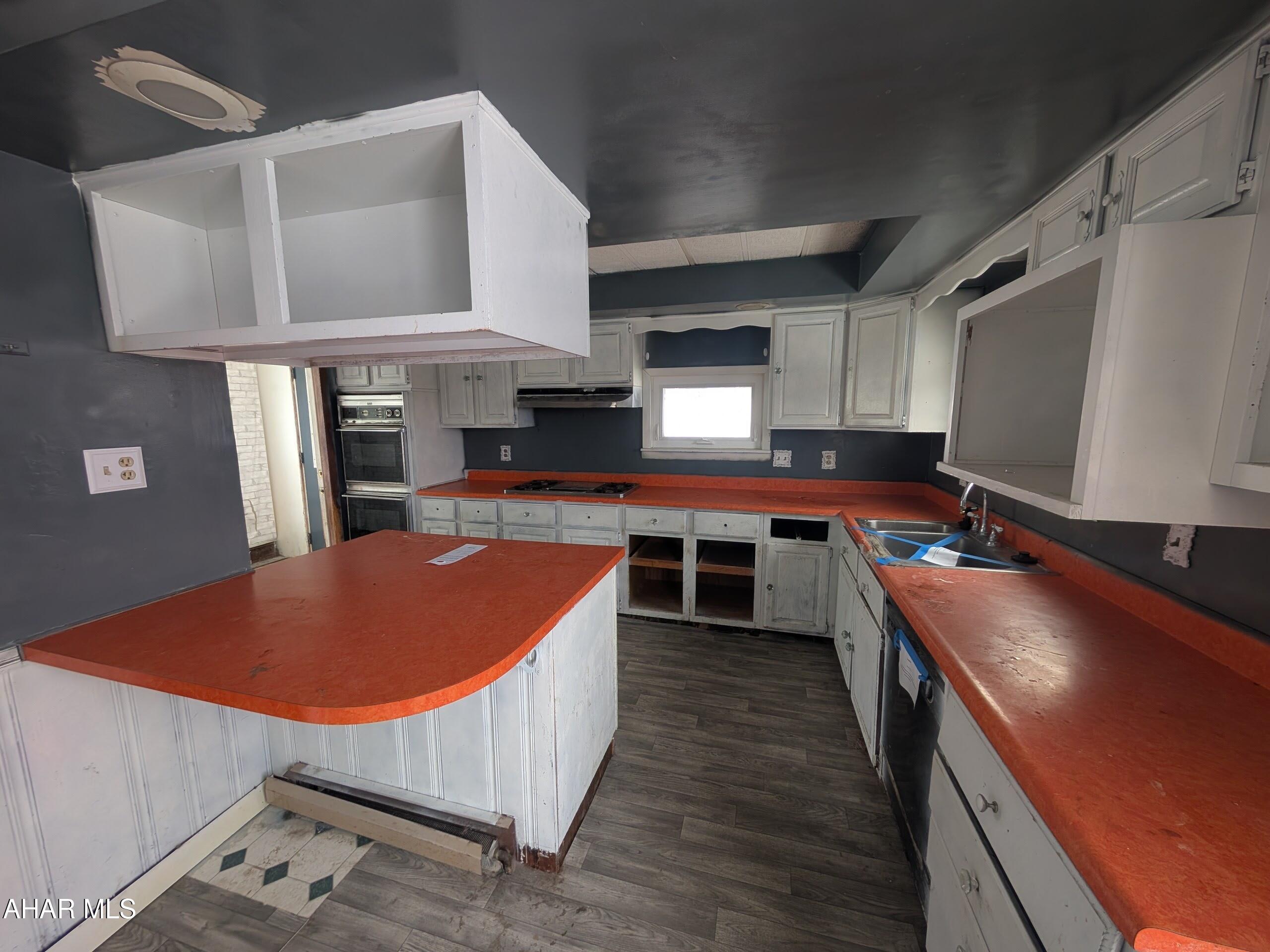 Juniata - Residential