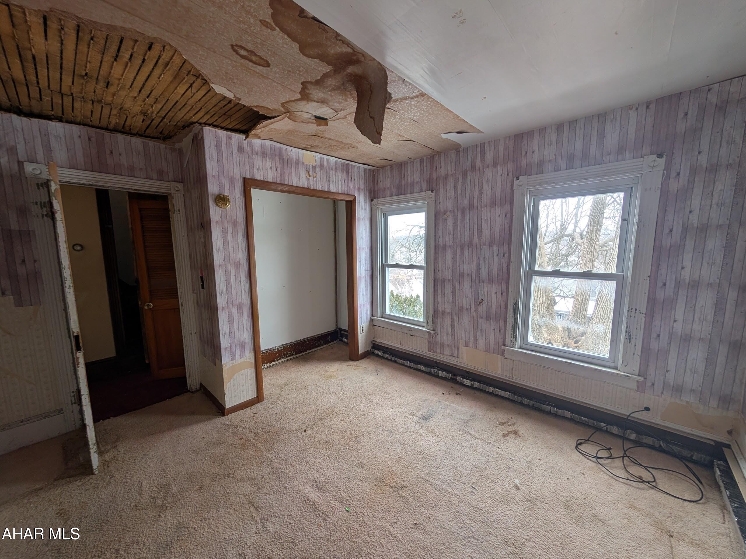 Juniata - Residential