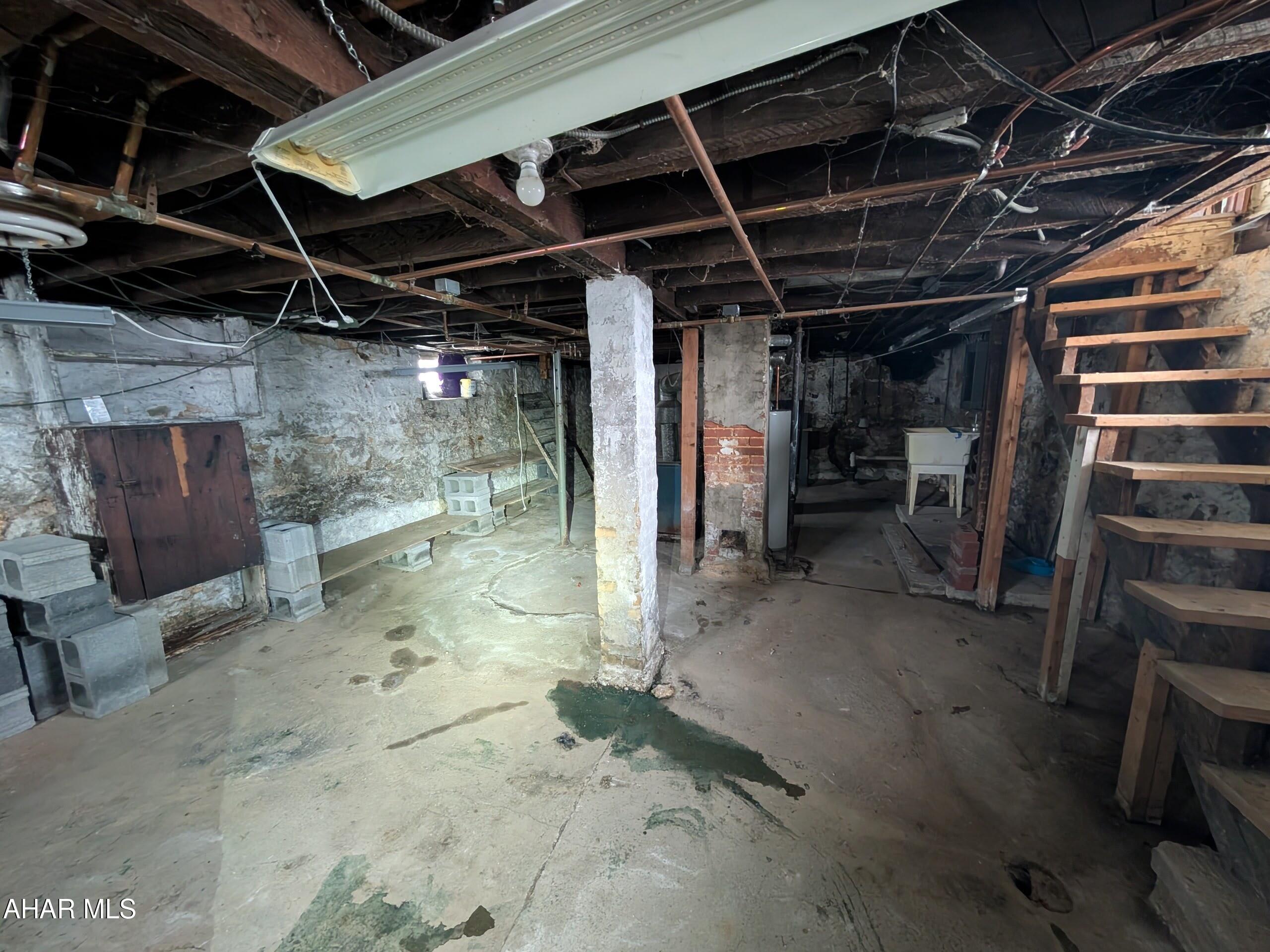 Juniata - Residential