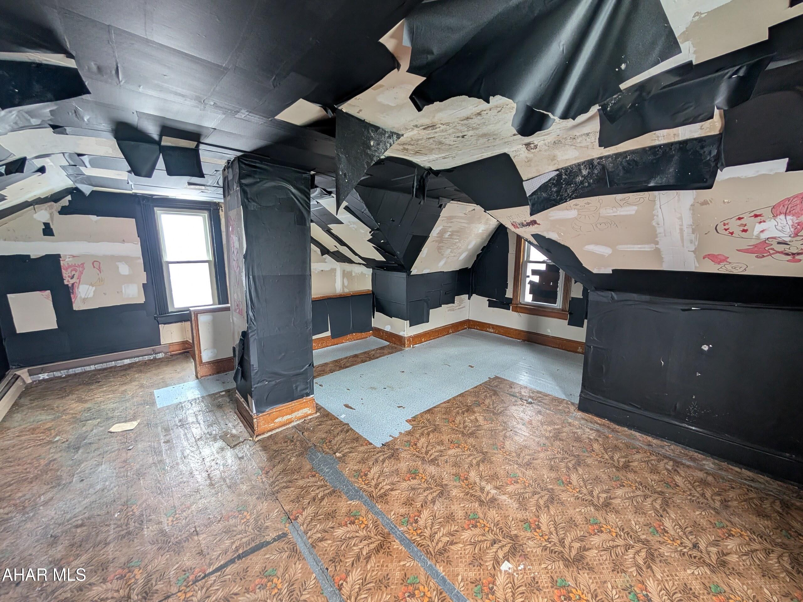 Juniata - Residential