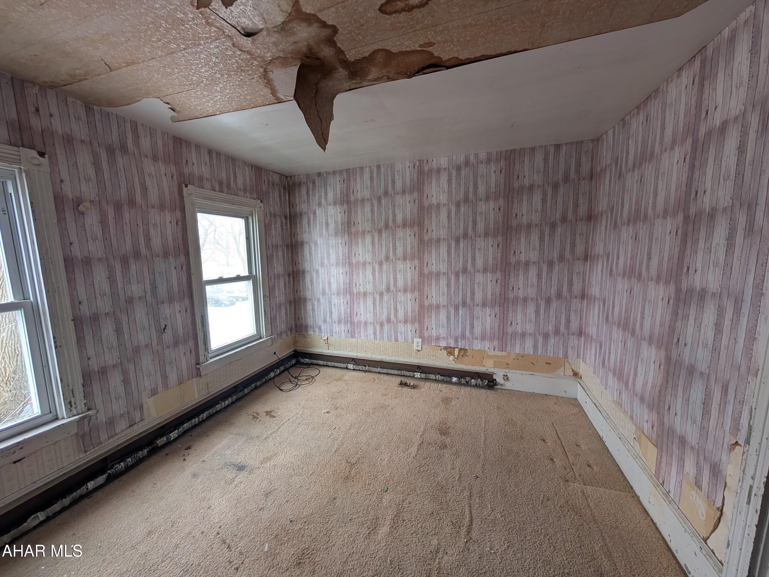 Juniata - Residential