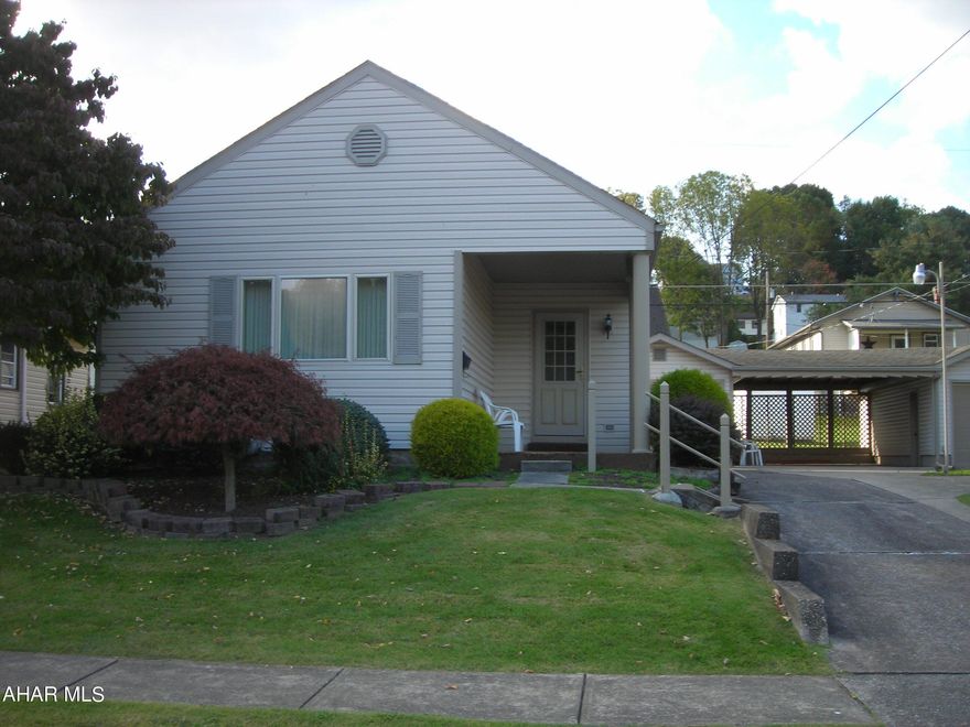 If you're looking for a well cared for home in a super neighborhood, you just found it! This remarkable 2 Bed, 2 Bath boasts all the maintenance free living you could ask for. With 2 single garages and a carport spread over a lot 75x102. Family room in basement, plenty of storage. Starting out or downsizing, you must see! Won't last long! Call Listing Agent for a tour. Pre-approved buyers please. Agent is related to Seller.