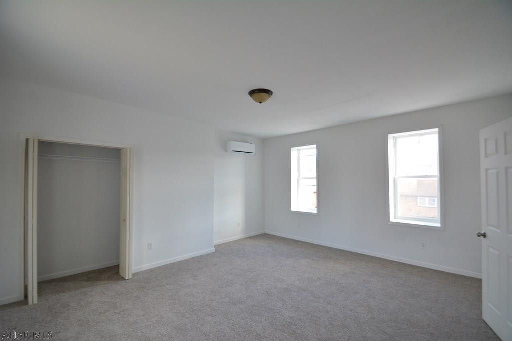 Hollidaysburg - Residential