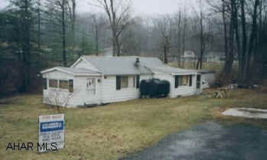 THREE ROOM COTTAGE IN SINKING VALLEY. NEEDS SOME TLC. CLOSE TO STATE GAME LANDS. TYRONE TWP. ALTOONA SCHOOLS. KEROSENE HOT AIR FURNACE. CESSPOOL. 3.1 MILES FROM PLEASANT VALLEY BLVD. TURN RIGHT.