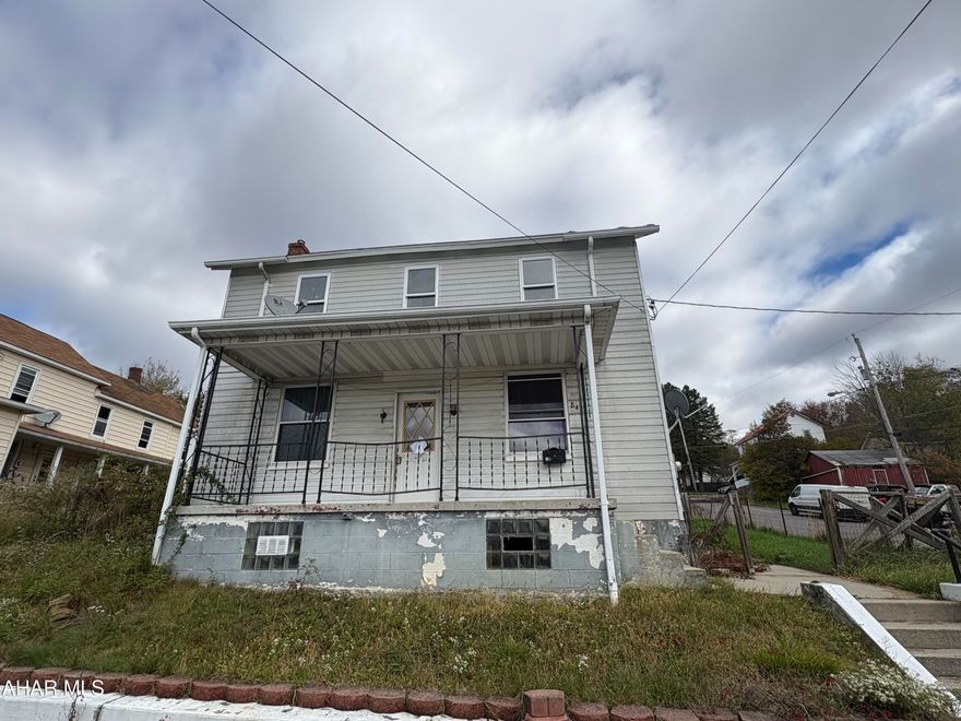 Looking for your next project? Then this may be it! This four bedroom two bathroom home is in need of a makeover. Great potential with a nice sized corner lot. Whether adding to your rental portfolio or a flip property, this is worth a look. Property is being sold in AS-IS condition; utilities are not on and will not be turned on. Call listing agent for more information.