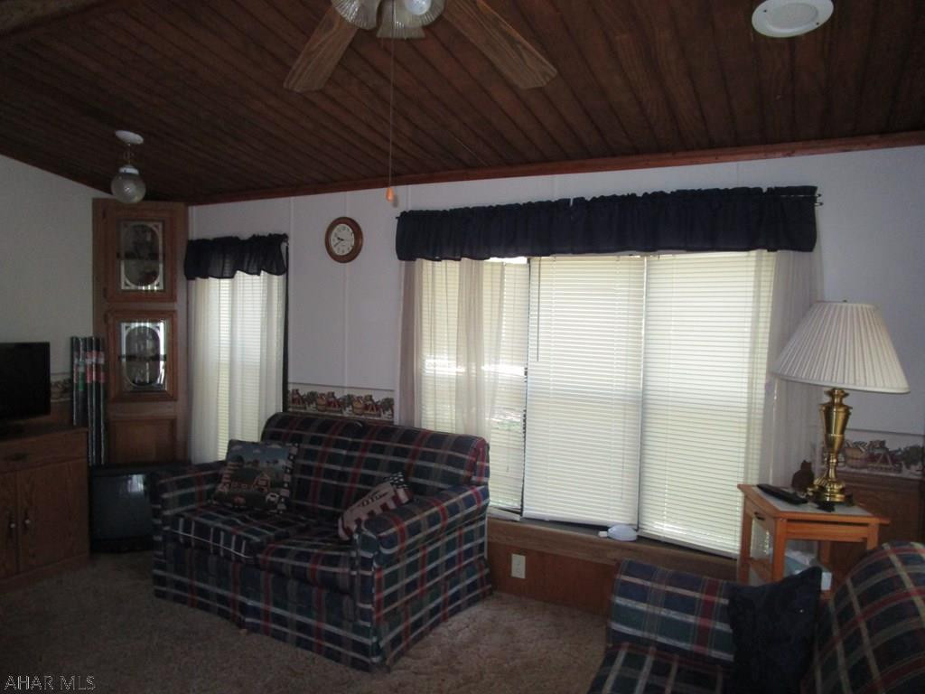 Glendale Yearound - Residential