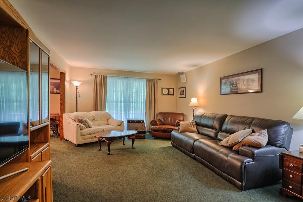 Homers Gap - Residential