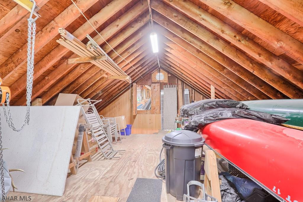 Homers Gap - Residential