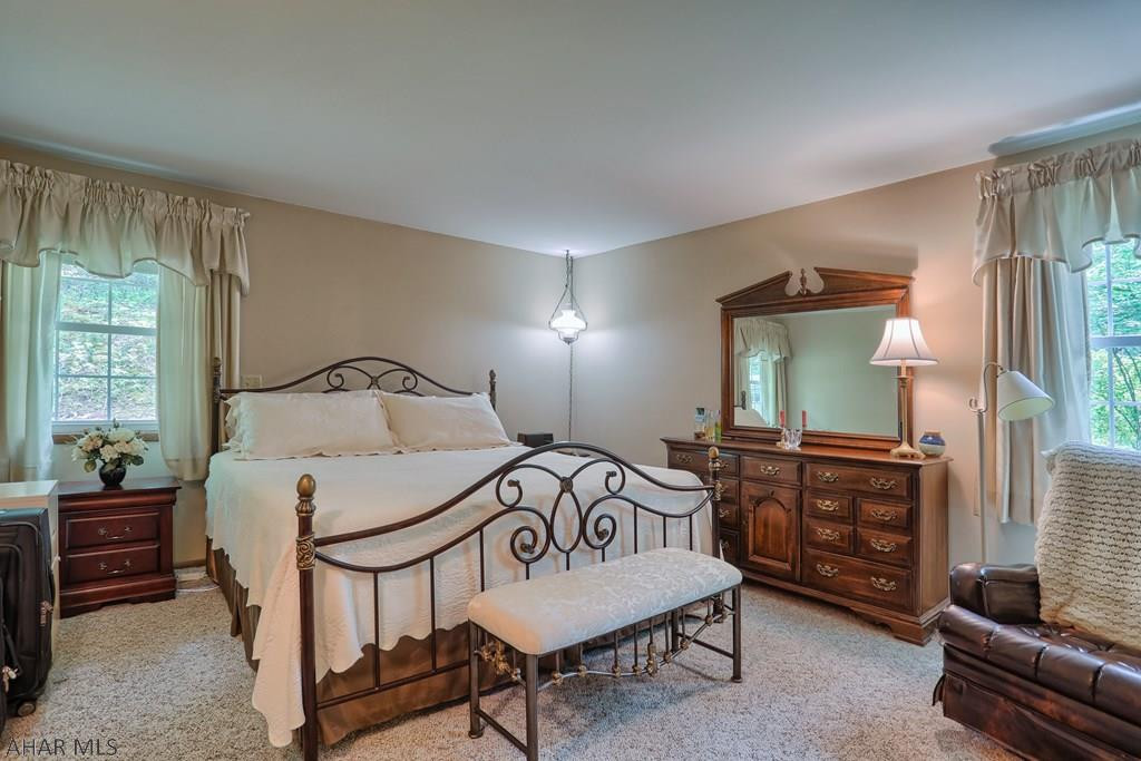 Homers Gap - Residential