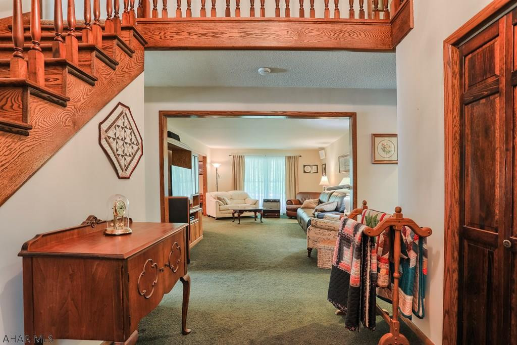 Homers Gap - Residential