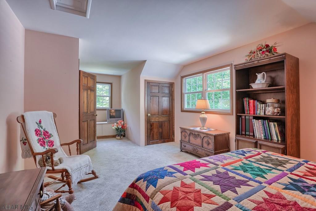 Homers Gap - Residential