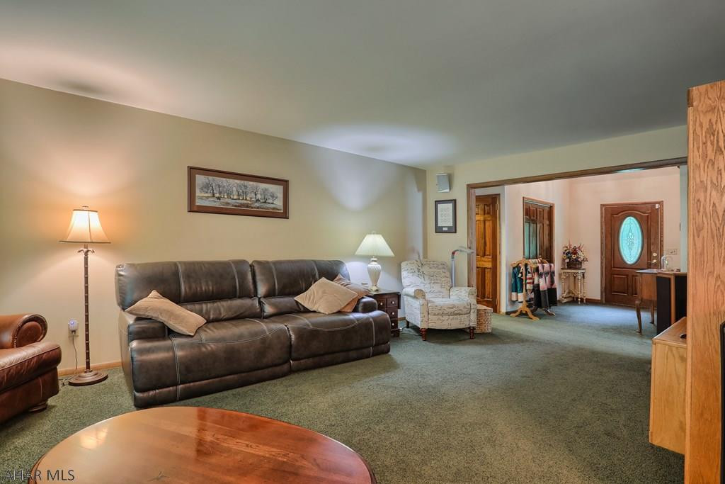 Homers Gap - Residential