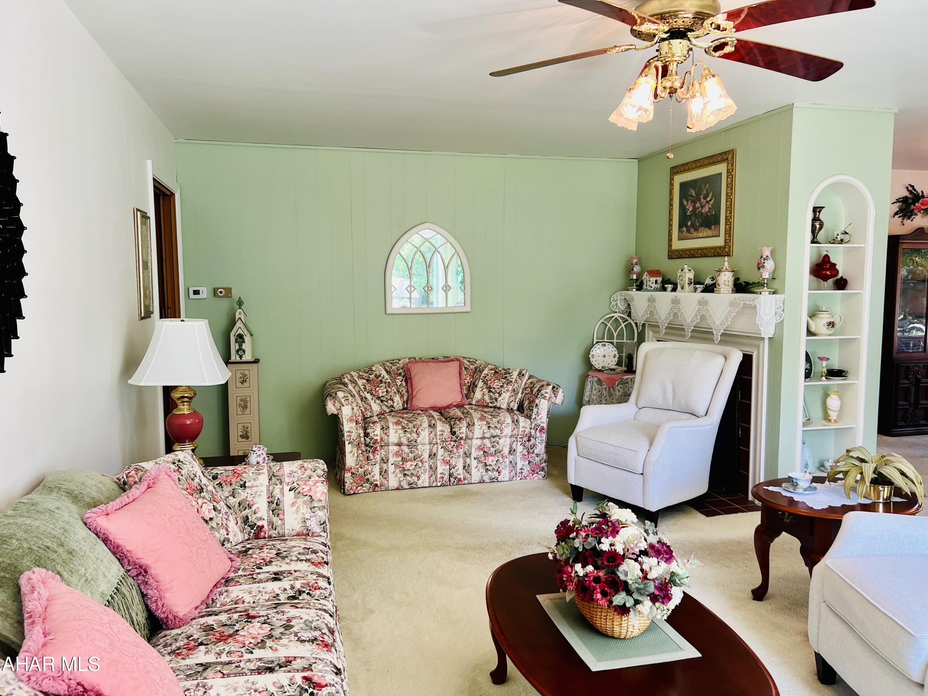 Juniata Gap - Residential