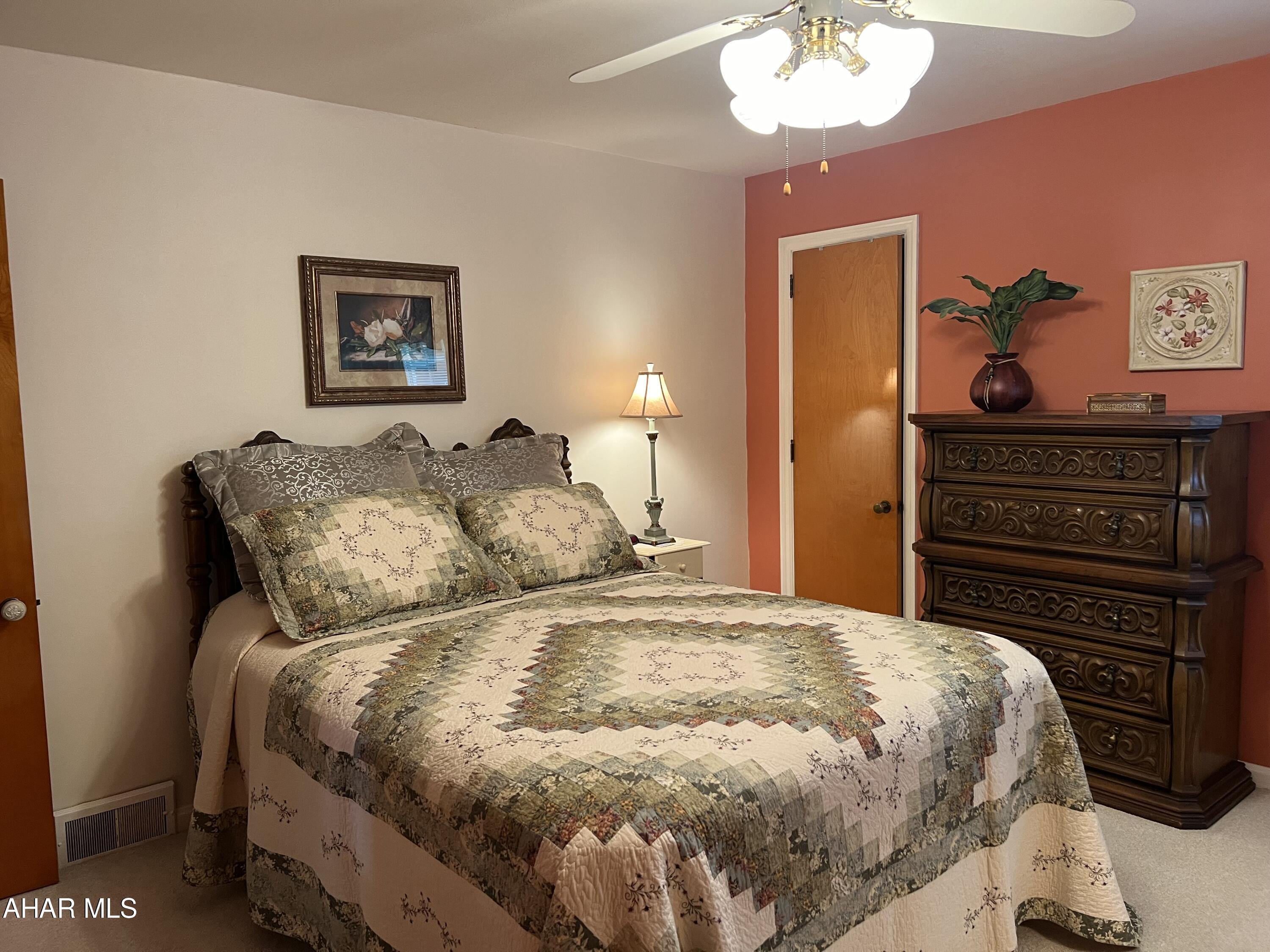 Juniata Gap - Residential