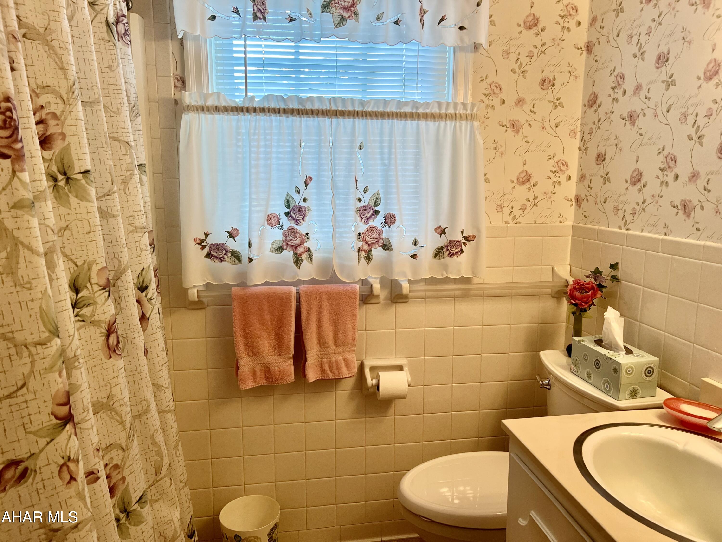 Juniata Gap - Residential