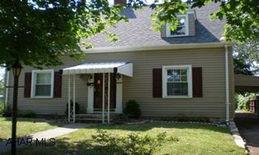 Contact office for mandatory language that MUST be included on the sales agreement.  Buyer must pay both transfer taxes.  3 bedroom 1.5 bath with 2 car detached garage, paved drive, fireplace in living room.