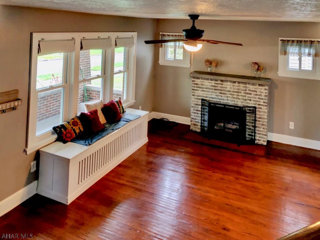 Mansion Park - Residential